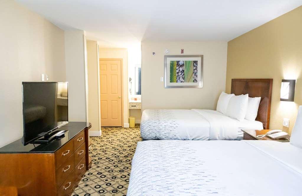Baymont By Wyndham College Park Airport South Hotel Atlanta