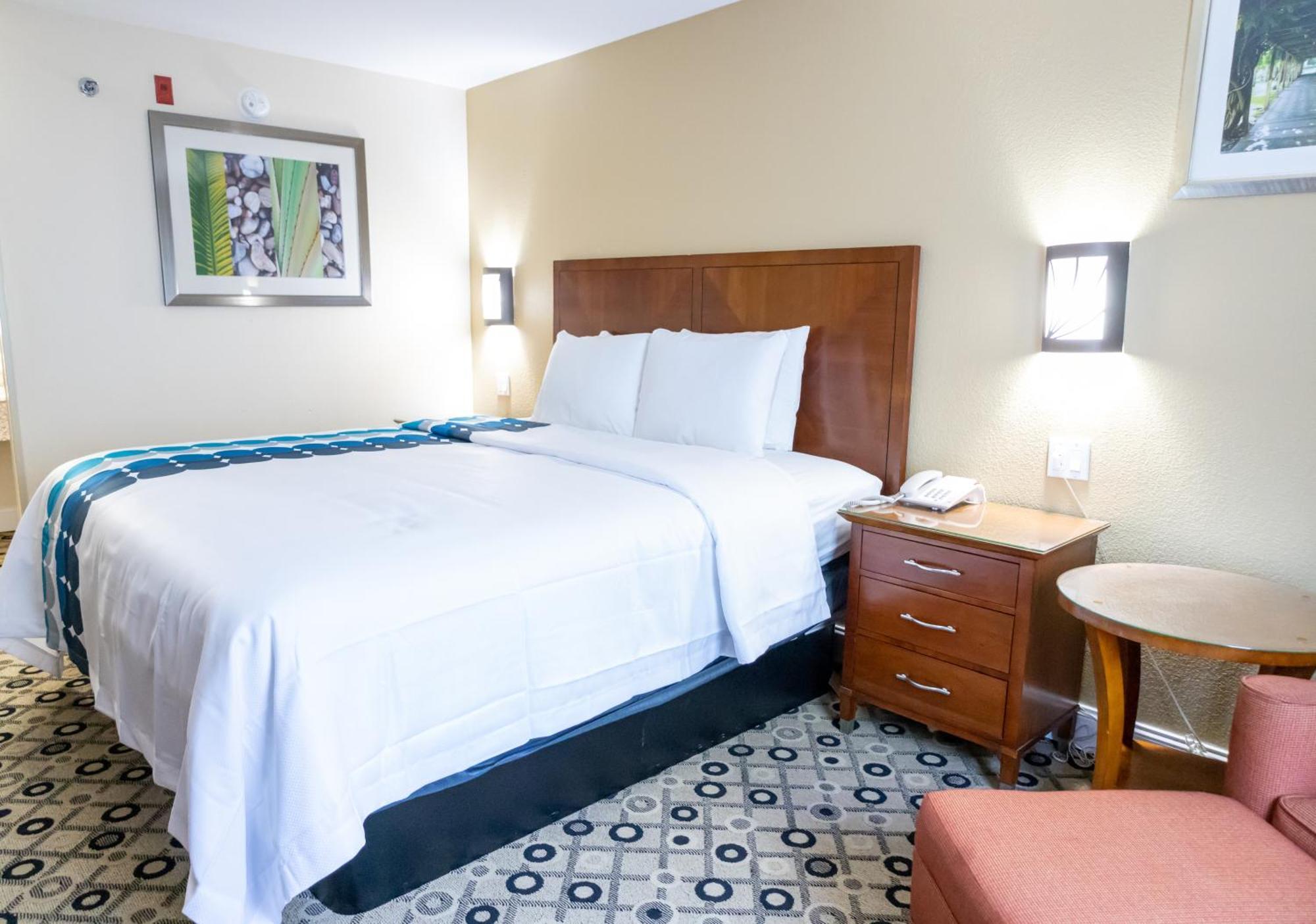 Baymont By Wyndham College Park Airport South Hotel 3*