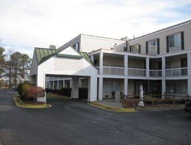 Baymont By Wyndham College Park Airport South Hotel 3*
