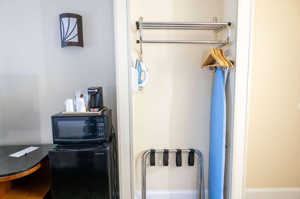 Baymont By Wyndham College Park Airport South 3*
