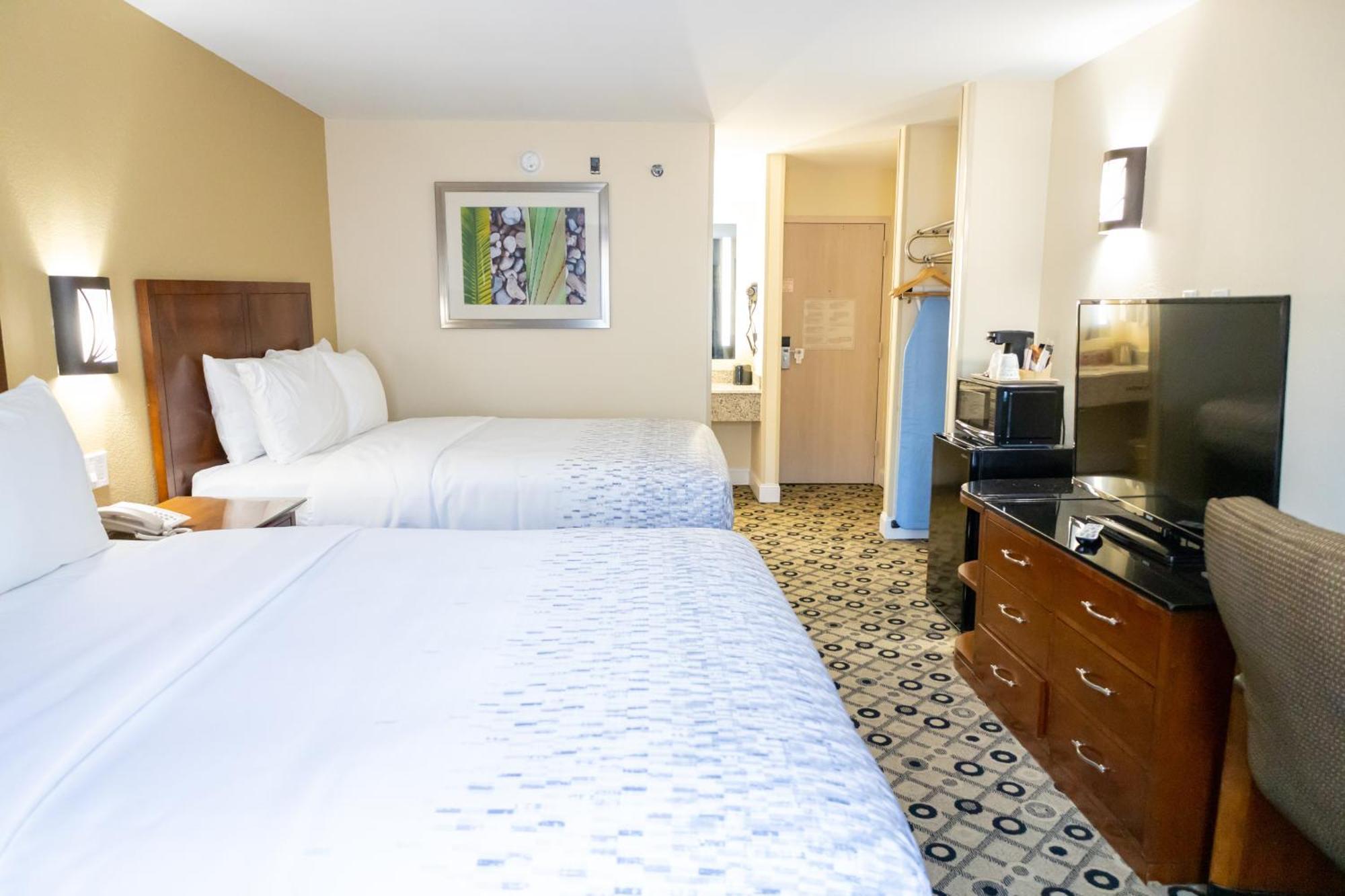 Baymont By Wyndham College Park Airport South 3*